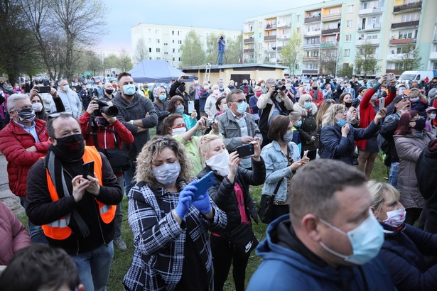 30 tys. zł kary za koncert Kasi Kowalskiej w Ciechanowie