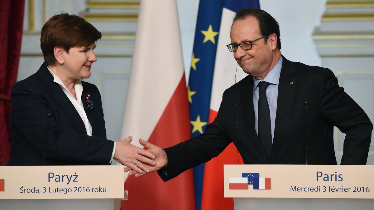 Łączymy ze współpracą z Francją wielkie nadzieje - powiedziała premier Beata Szydło dziś w Paryżu po spotkaniu z prezydentem Francji Francoisem Hollande'm. W tym kontekście mówiła m.in. o współpracy gospodarczej i współpracy przemysłów obronnych.