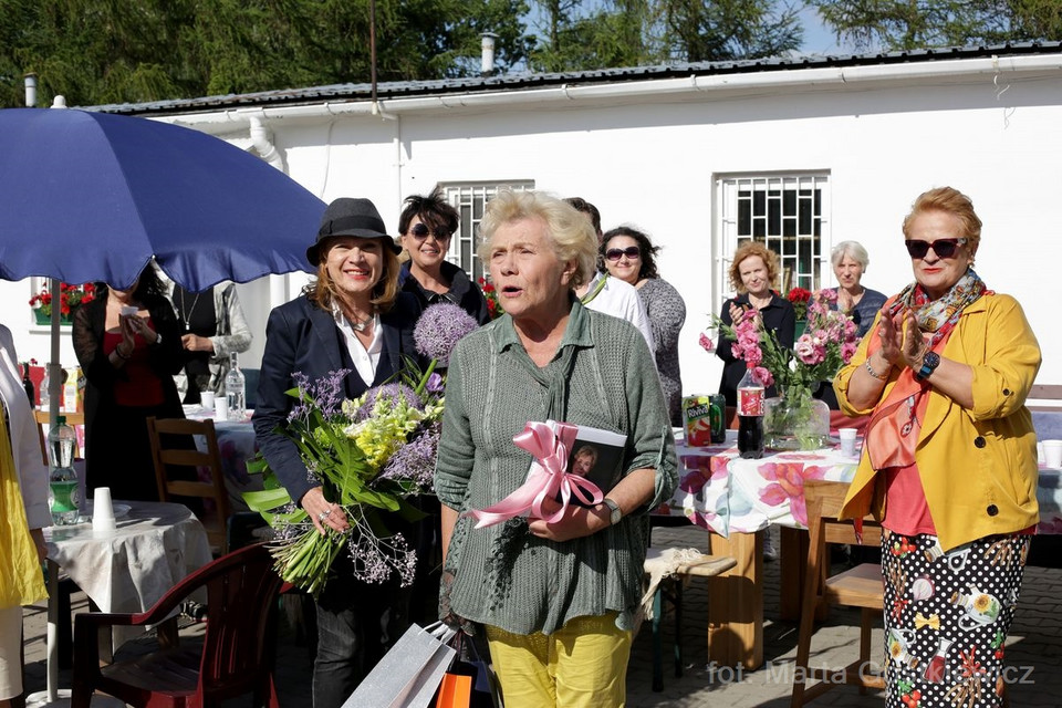 Teresas Lipowska kończy 80 lat