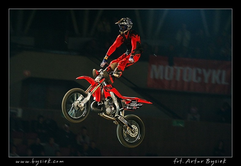 DIVERSE Night of the Jumps - fotografował Artur Bysiek