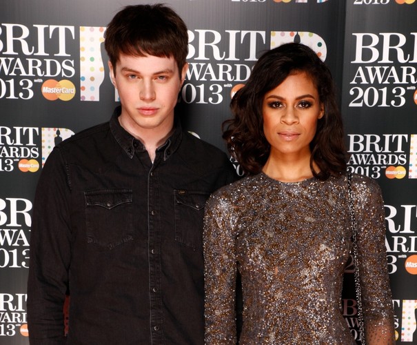 AlunaGeorge na gali BRIT Awards 2013