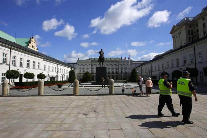 600 tys. zł na oświetlenie Pałacu Prezydenckiego 