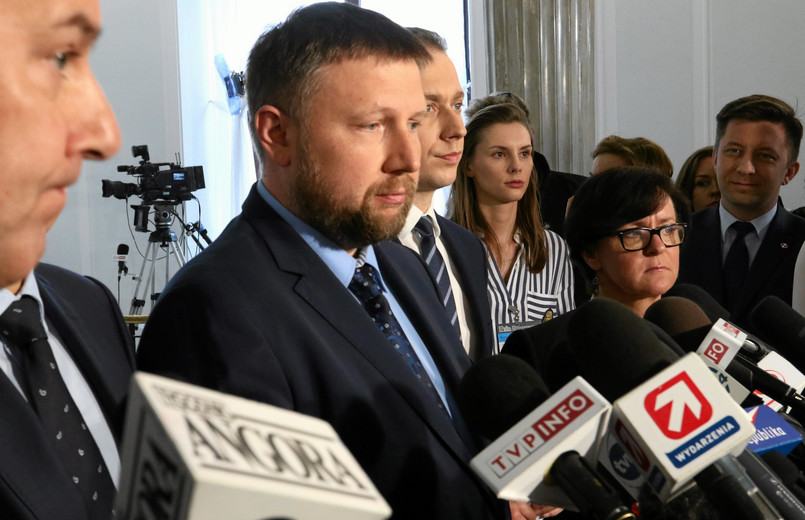 Kierwiński: Prokuratura powinna zabrać głos ws. ekshumacji gen. Kwiatkowskiego