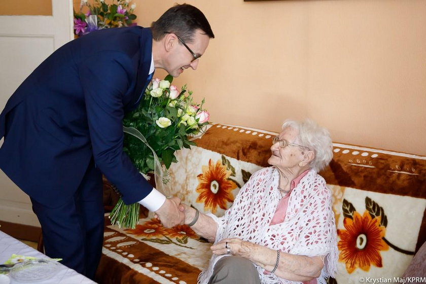 Mateusz Morawiecki odwiedził 113-letnią Teklę Juniewicz