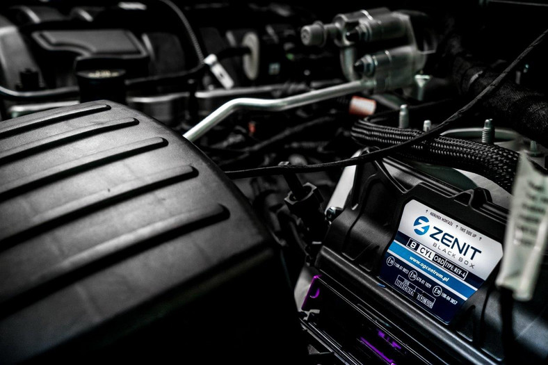 Instalacja LPG Zenit (model Black Box) w aucie Dodge Durango