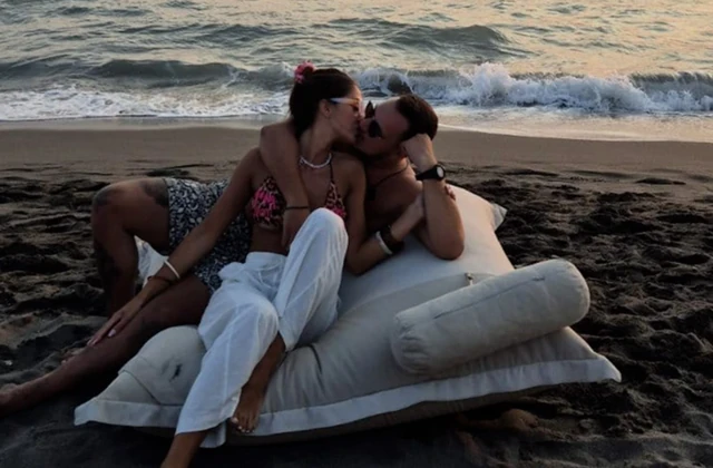 "GROZNO!" SNIMAK ANĐELE ĐURIČIĆ PORED WC ŠOLJE ZATEKAO JAVNOST, svi svedočili kako upotrebljava javni toalet (VIDEO)