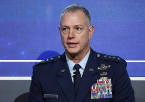 General Aleksus Grinkevič, komandant Evropske komande američke vojske (EUCOM)
