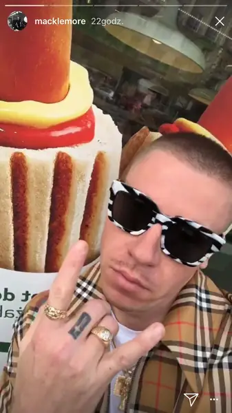 Macklemore i hot-dog