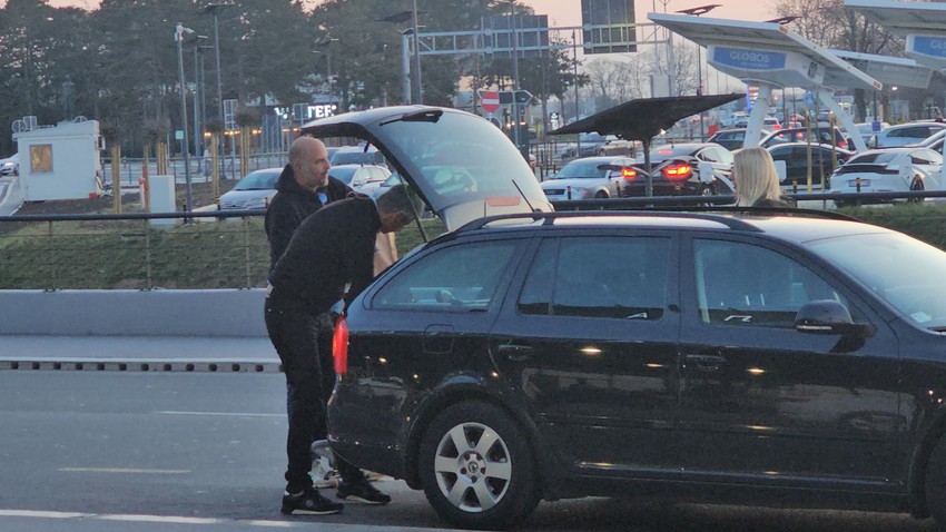 Ana Stanić prvi put sa novim dečkom