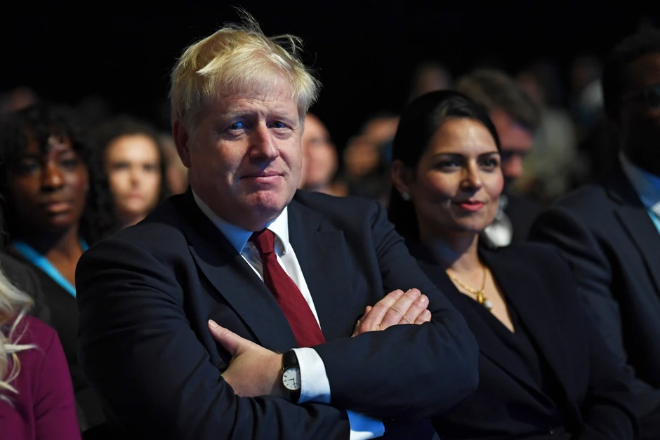 Boris Džonson i Priti Patel