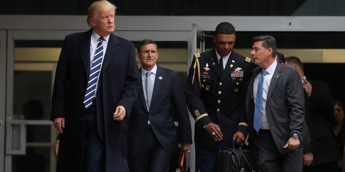 It looks like Flynn is willing to 'turn his back' on Trump — but the FBI may not need him to