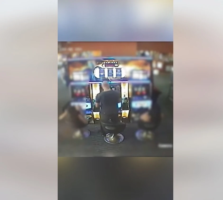 Aleksandar Kešford u video igraonici