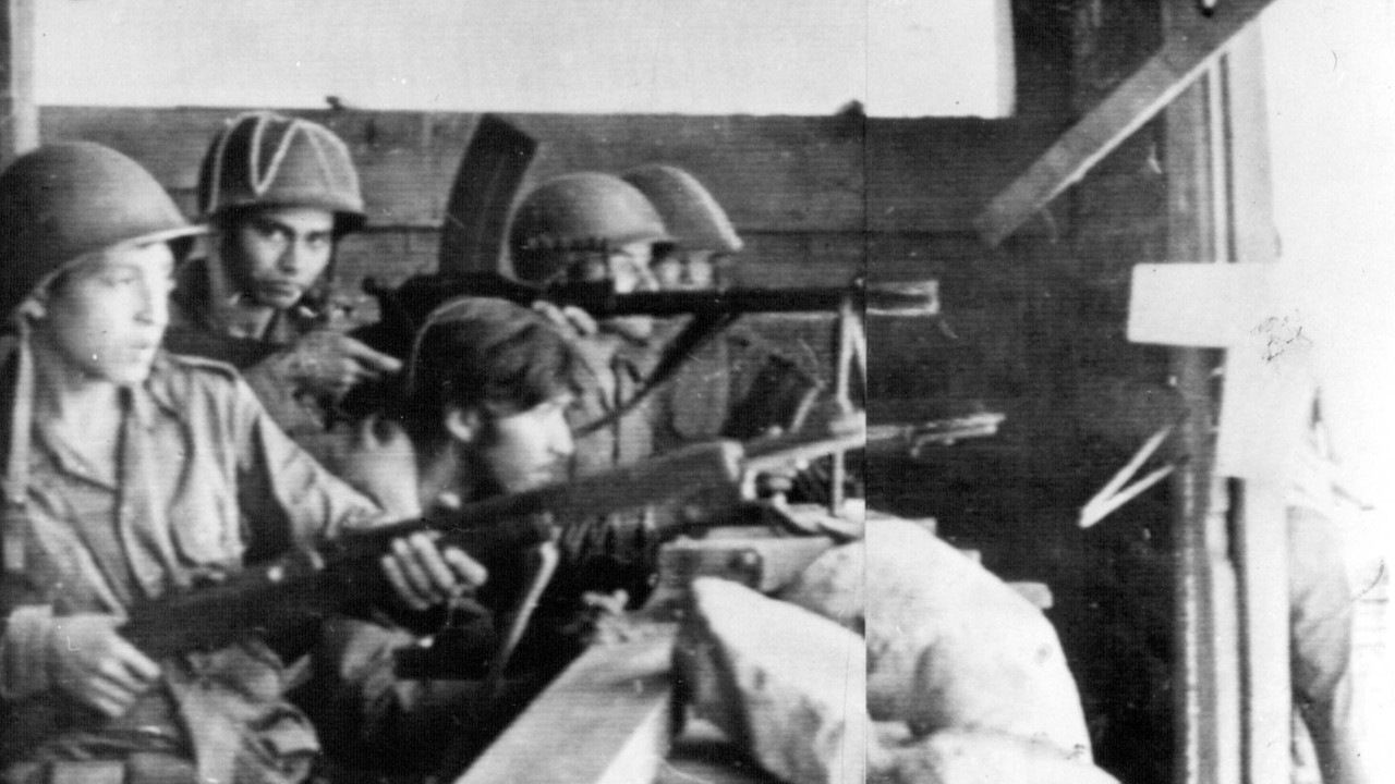 "Tragiczna i bezsensowna mini wojna". Jak mecz piłki nożnej doprowadził do starć między bratnimi narodami. "Weź kij i zabij Salwadorczyka"