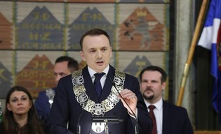 Łukasz Gibała obejmuje urząd prezydenta Krakowa. Zapowiada nowy rozdział dla miasta