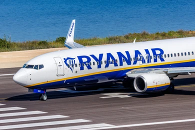 Ryanair znacznie zwiększa liczbę lotów z Polski. Co najmniej 25 nowych tras z jednego lotniska