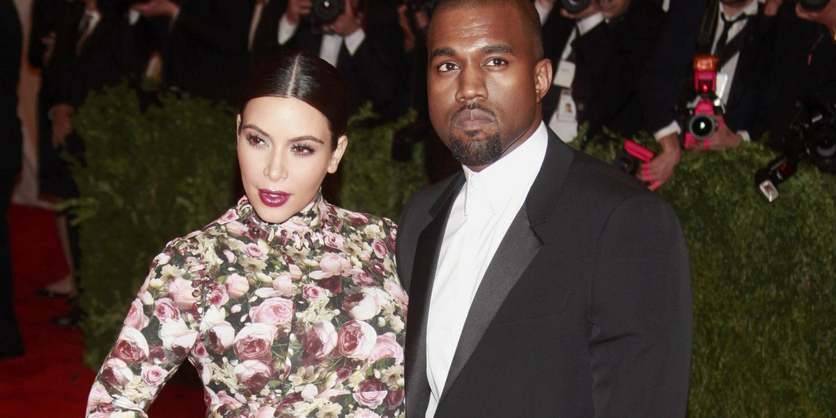 Kim Kardashian i Kanye West na czerwonym dywanie