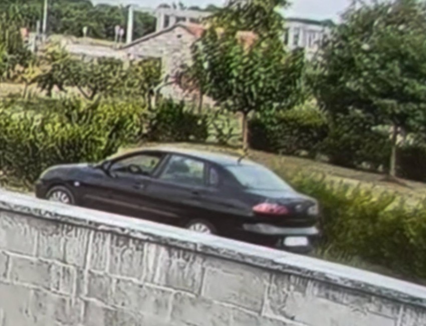 Automobil kojim je ruski državljanin pobegao nakon trostrukog ubistva u strelištu u Danilovgradu