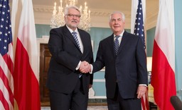 Zniesienie wiz do USA? Waszczykowski po spotkaniu z Tillersonem: To sprawa administracji