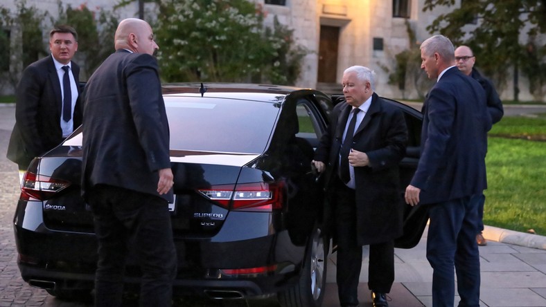 Jaroslaw Kaczynski Odwiedzil Grob Brata Na Wawelu Wiadomosci