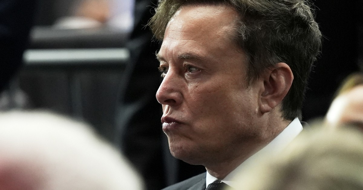 Elon Musk rzuca wyzwanie Wikipedii. Grokipedia już dostępna dla użytkowników