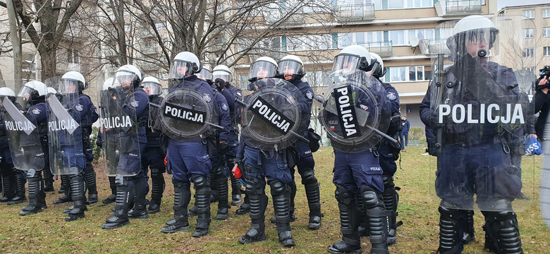 Jakie zmiany zaszły w policji po 100 dniach nowego rządu? "Panowała atmosfera dużej niepewności" [ANALIZA]