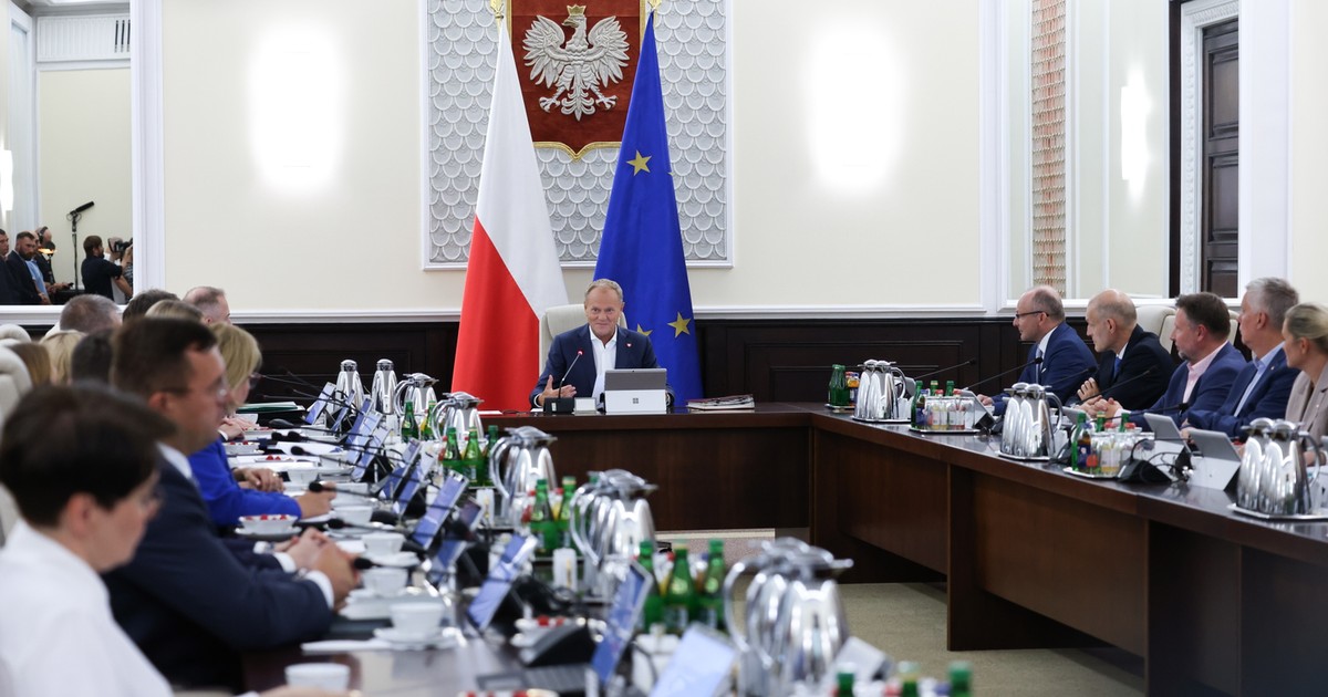 Zła wiadomość dla rządu Donalda Tuska. Alarmujące wyniki sondażu