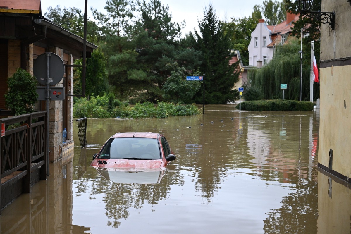 Zalane ulice w Kłodzku