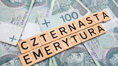 czternasta-emerytura-2026-ile-wyniesie-kwota-tabela-wyplat