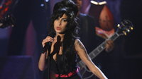 Most kiderül az igazság: sosem hallott sztorik láttak napvilágot a 10 éve elhunyt Amy Winehouse-ról