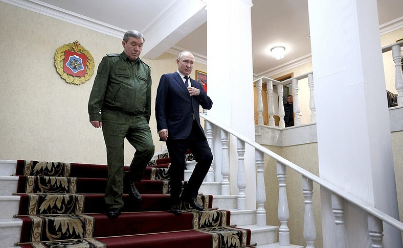 Walerij Gierasimow i Władimir Putin