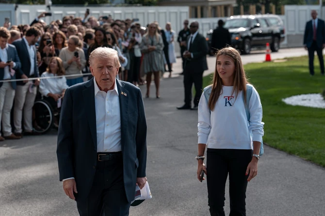 Donald Tramp sa unukom