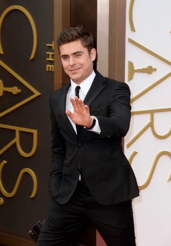 Zac Efron na gali Oscarów 2014