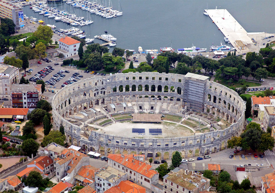 Pula