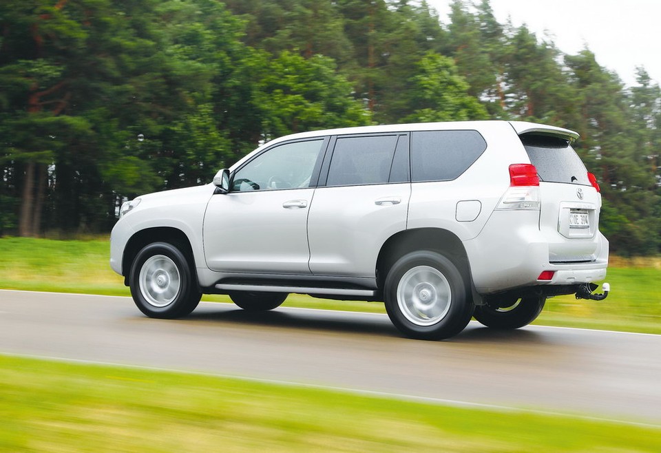 Toyota lc 150