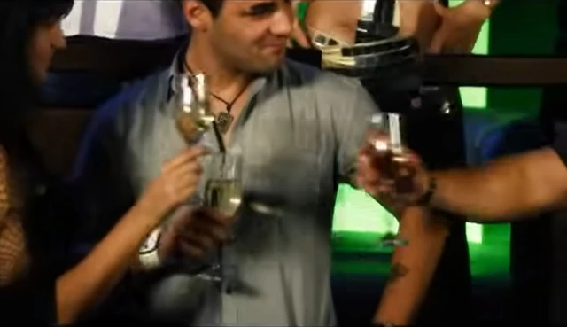 Ove hitove napisala je majka Luke Vujovića, a ovo je cena njenih tekstova