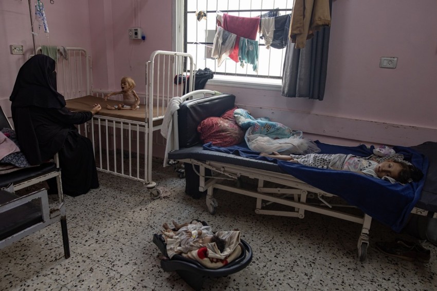 Neuhranjena deca u bolnici u Kan Junisu 10. avgusta