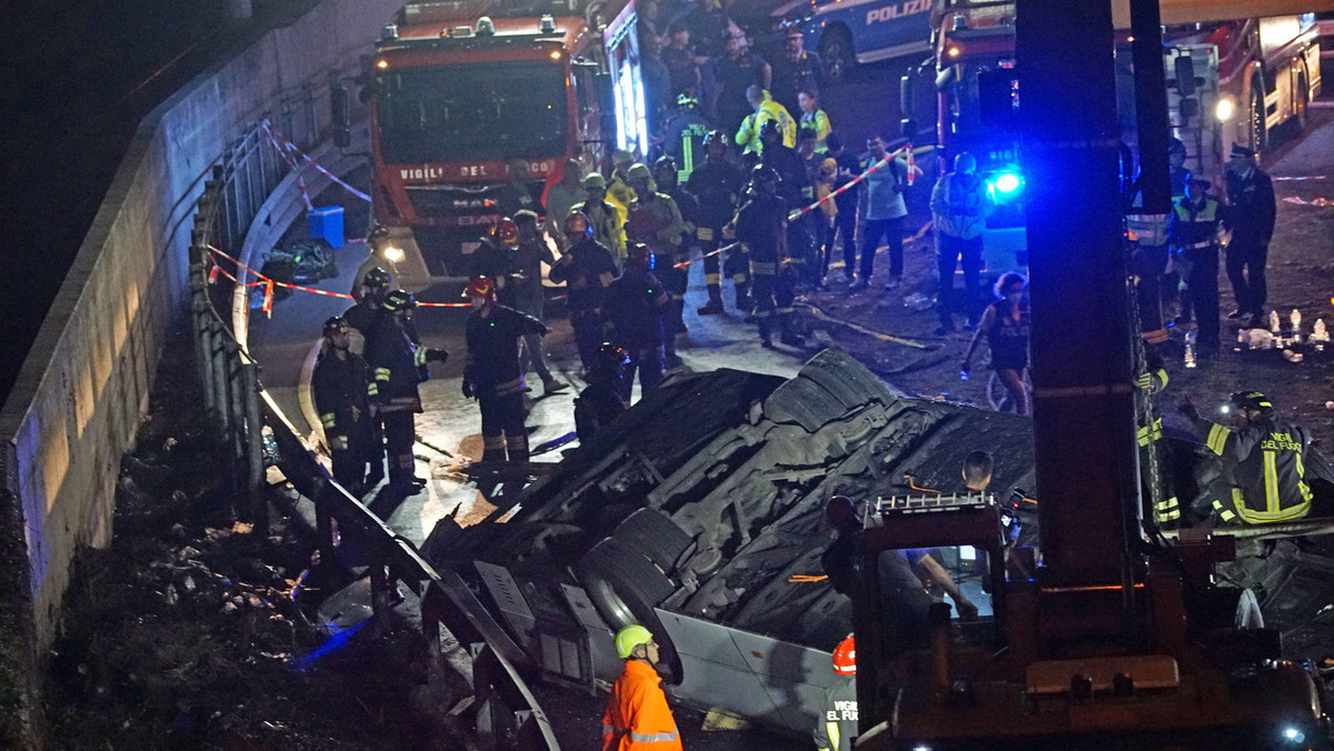 Tragiczny wypadek autobusu we Włoszech. Oficjalny bilans ofiar i rannych