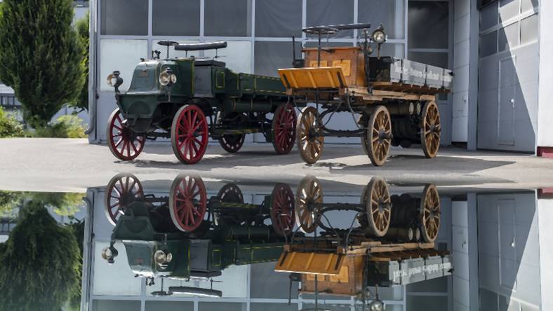 Pierwsza ciężarówka Daimlera – 125 lat