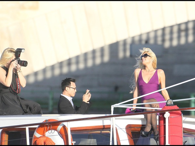 Džou Lou sa Paris Hilton