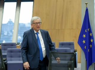 UE: Komisja ostatniej, straconej szansy