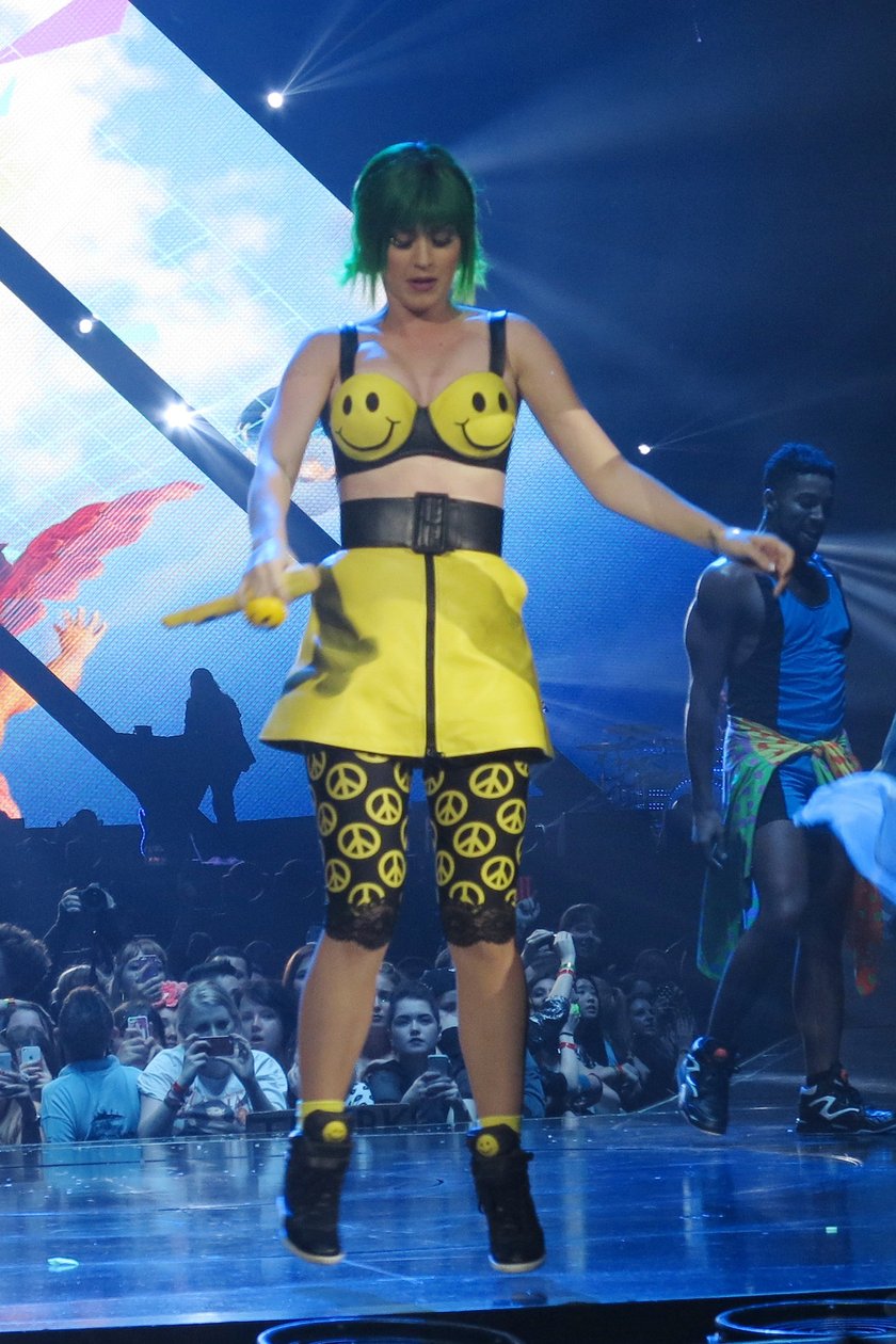 Katy Perry w strojach Cavallego