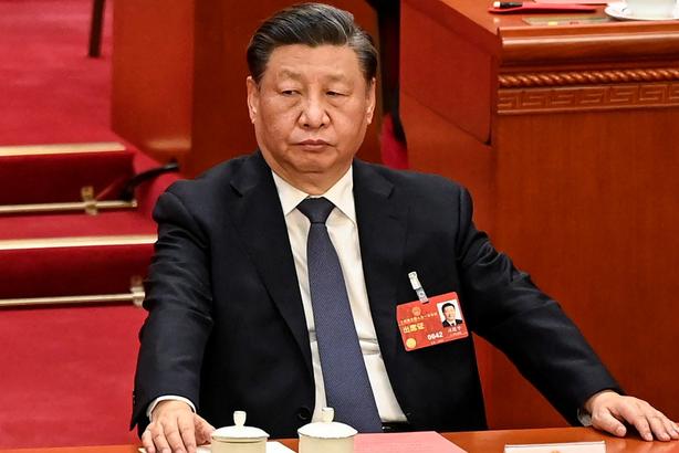Xi Jinping w chińskim parlamencie