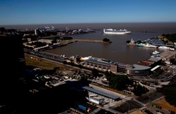 Coraz bliżej wojny? Londyn stawia na baczność Argentynę