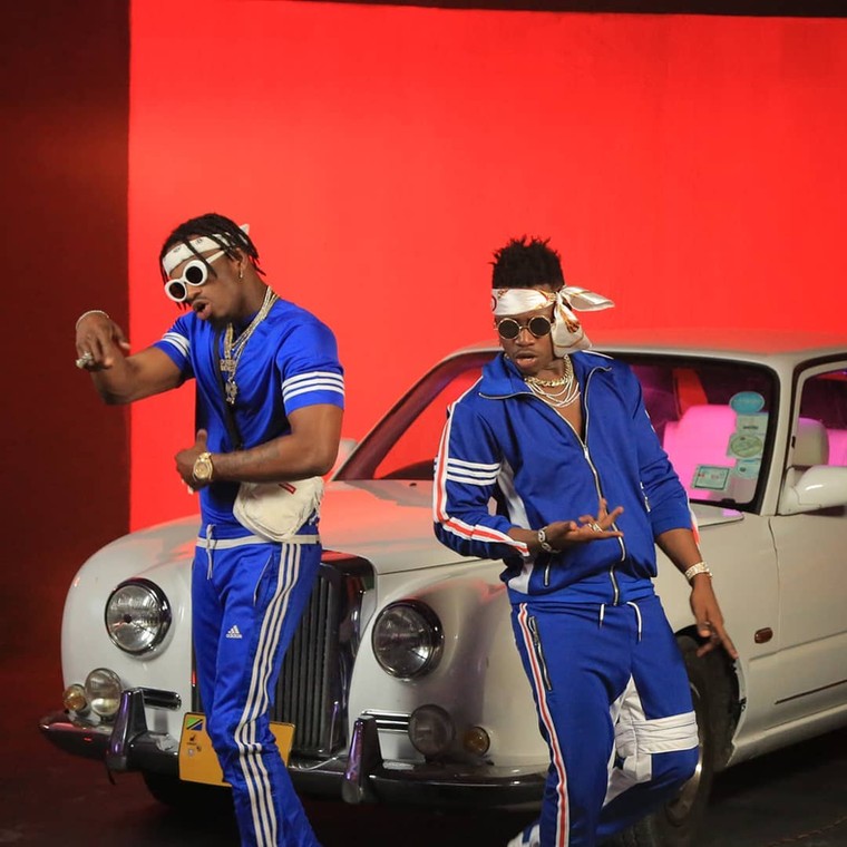 Rayvanny and Diamond. BASATA lifts on imposed om Diamond and Rayvanny (Instagram) 