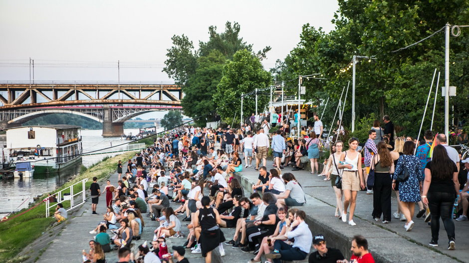 Bulwary nad Wisłą, potocznie zwane schodkami, o które toczy się spór.