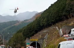 Płonęły auta, zawalił się tunel. Tragedia w Japonii