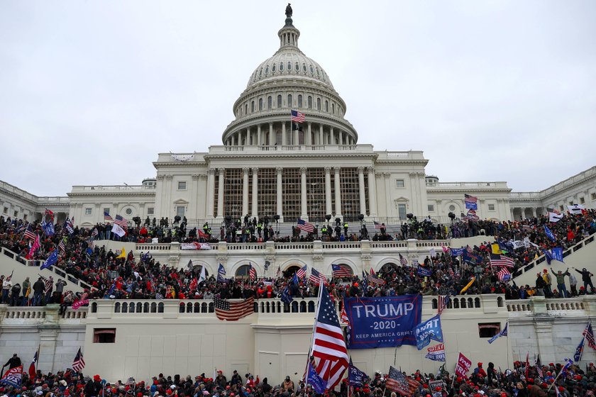 Donald Trump oglądał atak na Kapitol w telewizji