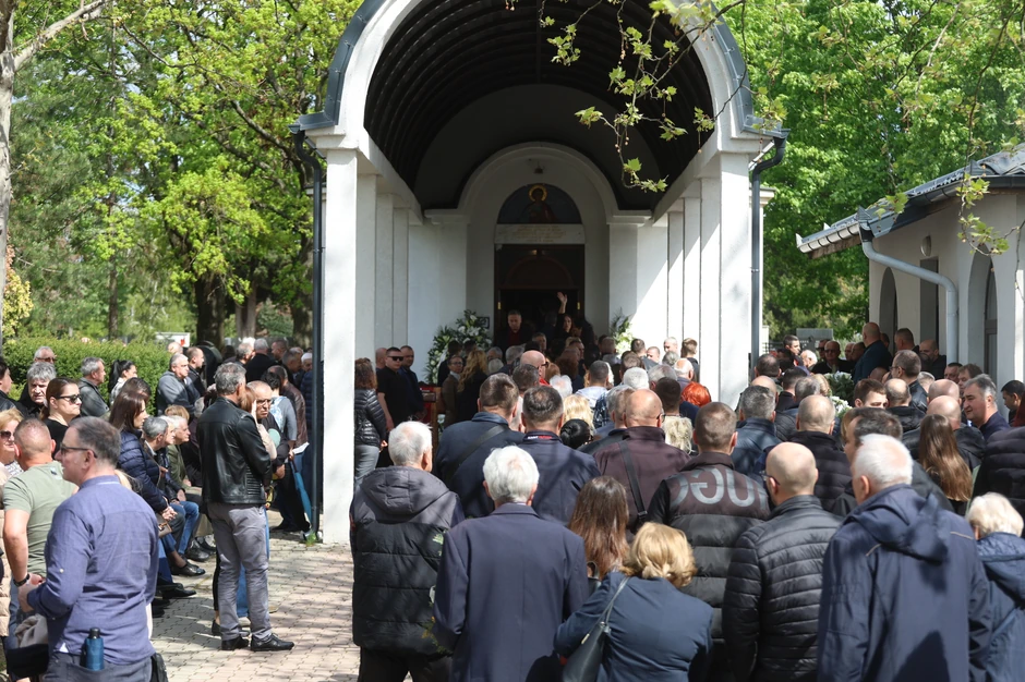 Sahrana Saše Katančića Novo Groblje