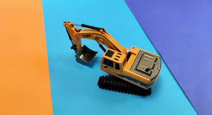 RC-Nutzfahrzeuge: Ferngesteuerte Bagger, Kräne und Traktoren ab 10 Euro