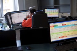 500 wezwań o pomoc w dzień i w nocy. Stąd koordynują ratowanie życia